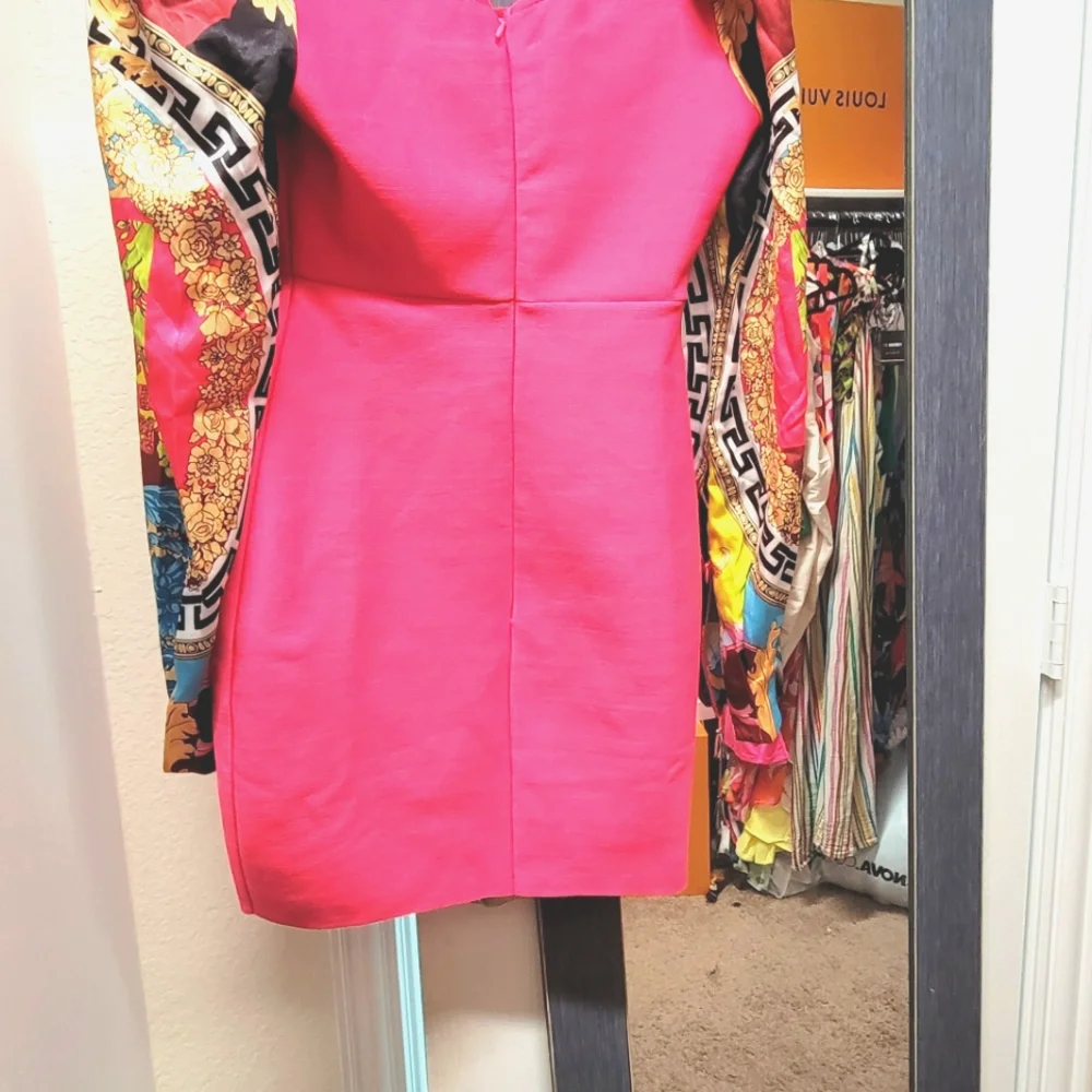 Dress - Picture 3 of 4